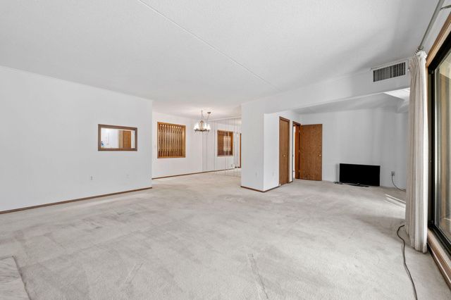 1101 Sibley Memorial Highway 306, Lilydale, MN 55118