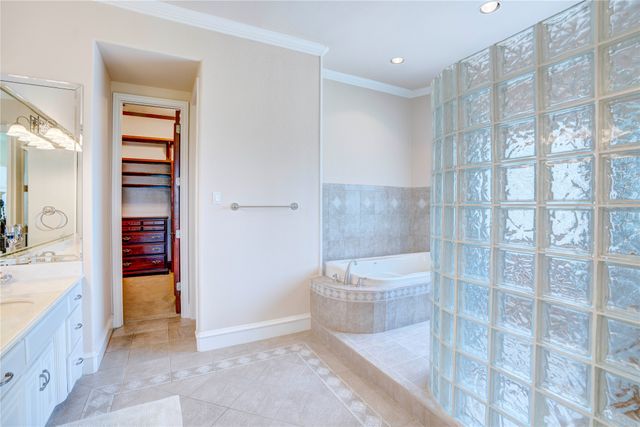 1132 Mallard Pointe Drive, Grand Prairie, TX 75104