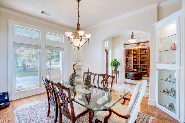 1132 Mallard Pointe Drive, Grand Prairie, TX 75104