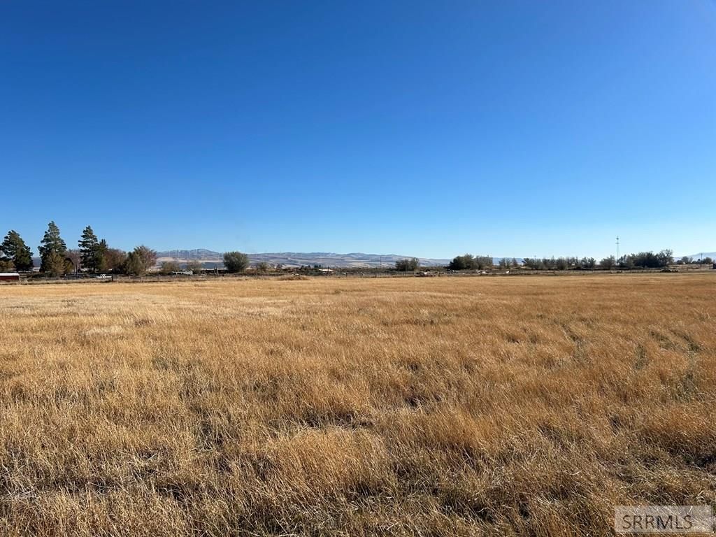 Image 3 of property listing at TBD 1200 N, Shelley, ID 83274