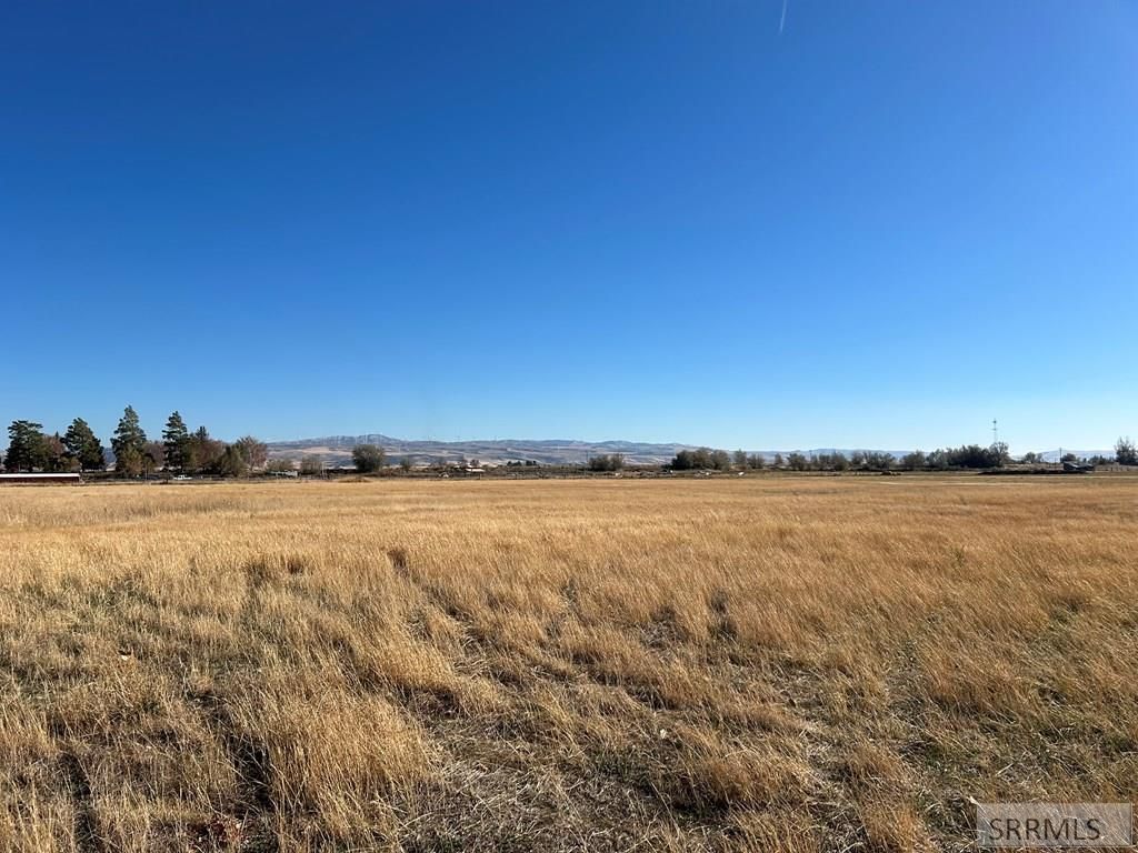 Image 5 of property listing at TBD 1200 N, Shelley, ID 83274