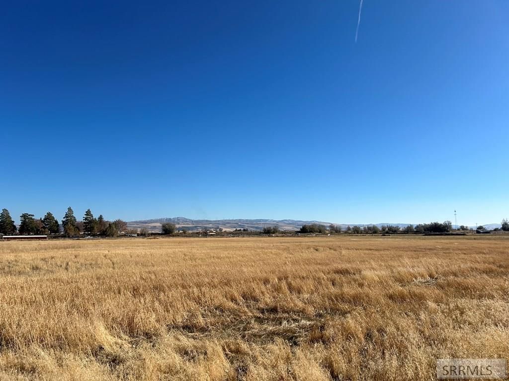 Image 8 of property listing at TBD 1200 N, Shelley, ID 83274