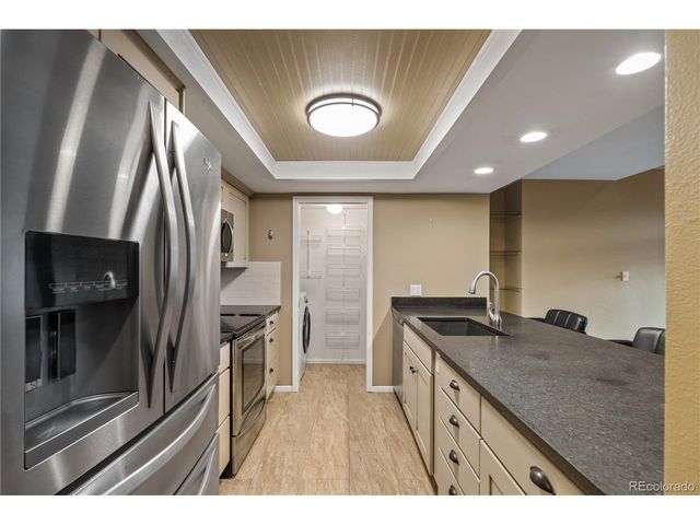 23702 Pondview Place 6-F, Golden, CO 80401