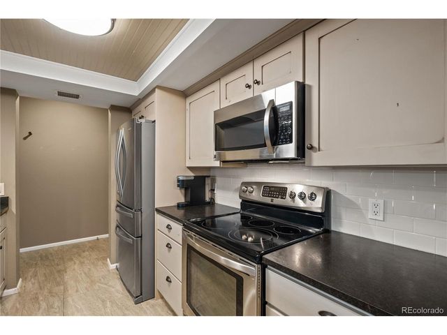 23702 Pondview Place 6-F, Golden, CO 80401