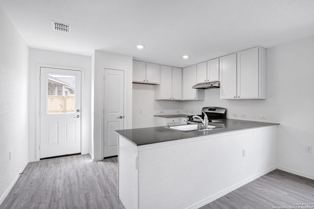 10215 Kersey Mill, San Antonio, TX 78224