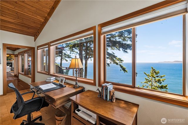 14122 Ervine Road, Anacortes, WA 98221