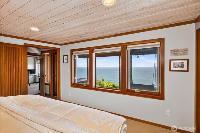14122 Ervine Road, Anacortes, WA 98221