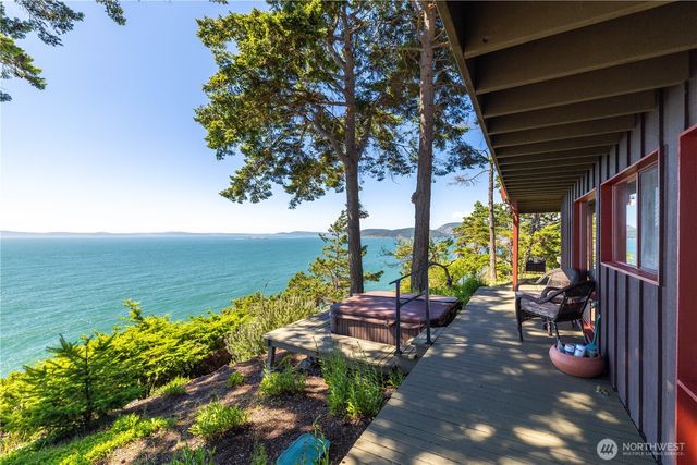14122 Ervine Road, Anacortes, WA 98221