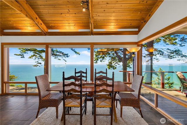 14122 Ervine Road, Anacortes, WA 98221