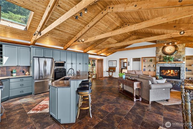 14122 Ervine Road, Anacortes, WA 98221