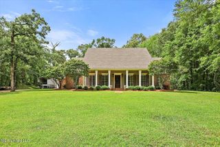 1507 W Flowers Road, Terry, MS 39170