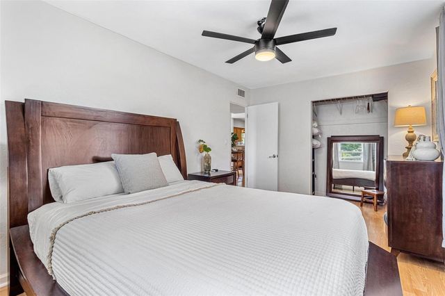 6190 36TH AVENUE N, St Petersburg, FL 33710