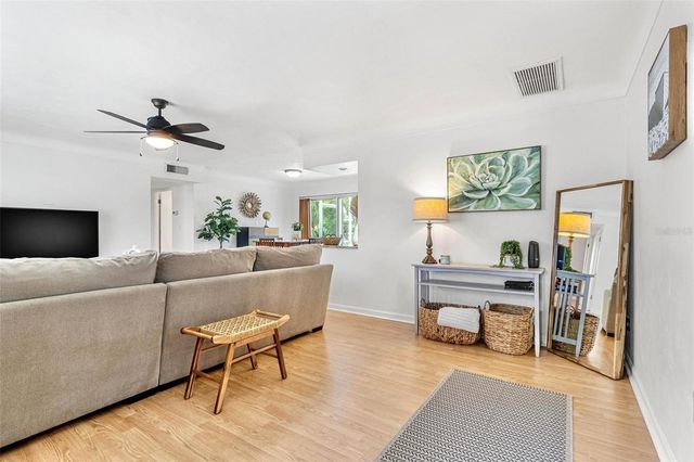 6190 36TH AVENUE N, St Petersburg, FL 33710