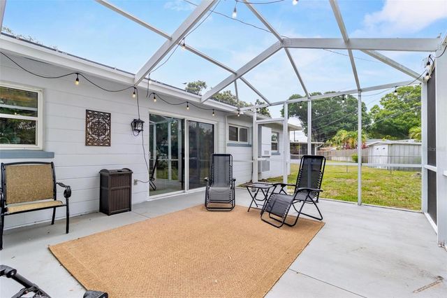 6190 36TH AVENUE N, St Petersburg, FL 33710