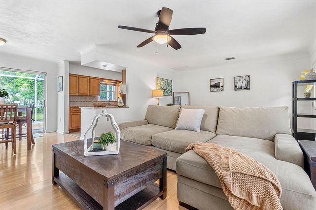 6190 36TH AVENUE N, St Petersburg, FL 33710