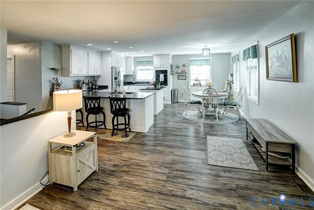 12234 Harris Town Ln, Rockville, VA 23146