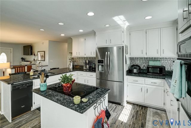 12234 Harris Town Ln, Rockville, VA 23146