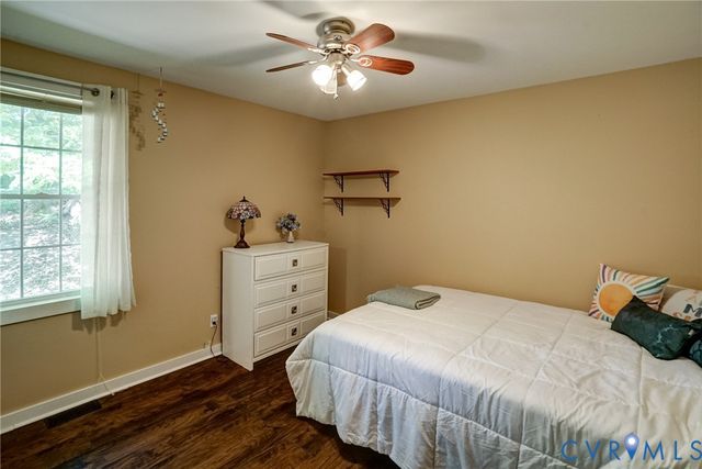 12234 Harris Town Ln, Rockville, VA 23146