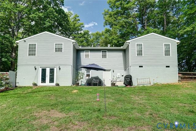 12234 Harris Town Ln, Rockville, VA 23146