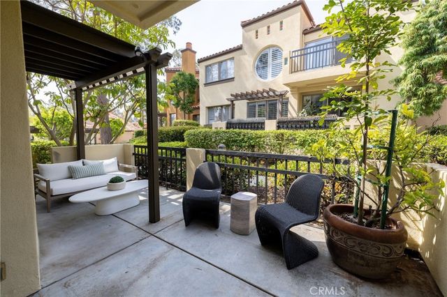 909 Muirfield, Newport Beach, CA 92660