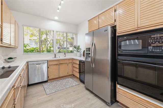 909 Muirfield, Newport Beach, CA 92660