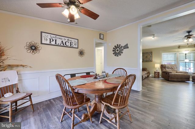 4790 CHAROLIS CT, Dover, PA 17315