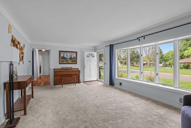 3680 Fairlane Street, White Bear Lake, MN 55110