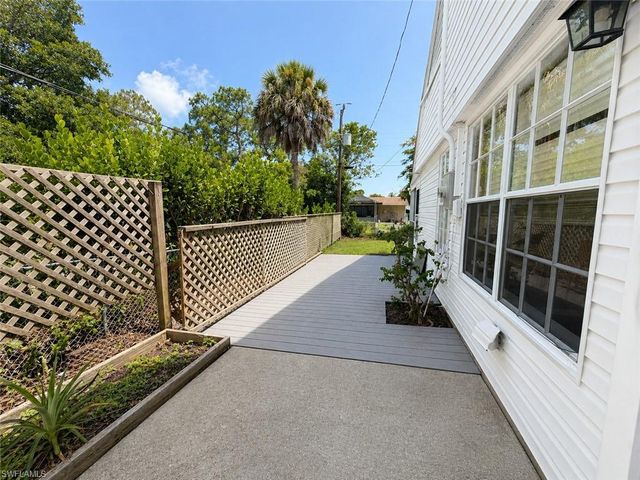 4210 CINDY AVE, Naples, FL 34112