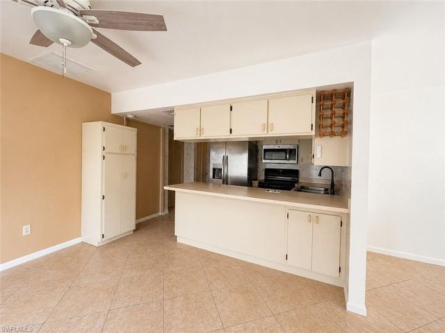 4210 CINDY AVE, Naples, FL 34112