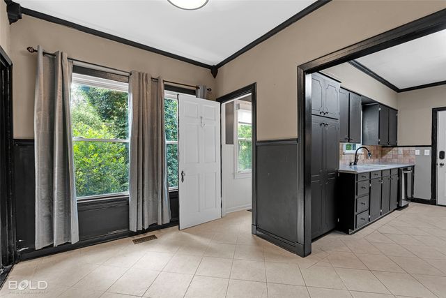 4156 Maryland Avenue, Shreveport, LA 71106