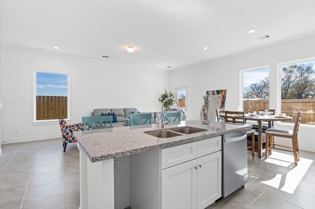 6404 Pregonero Lane, Houston, TX 77048