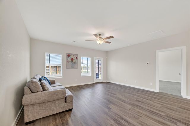 12119 Rushing Ridge Dr, Baytown, TX 77523