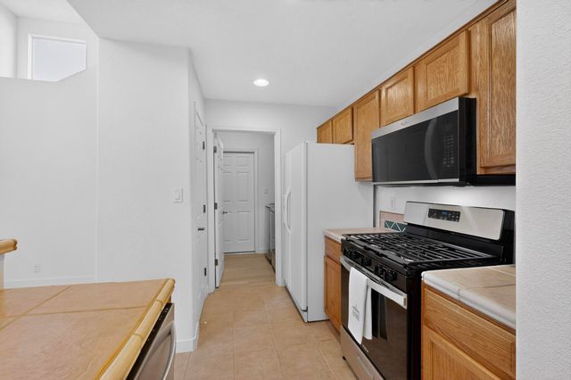 3509 Calle Floresta Court NW, Albuquerque, NM 87120