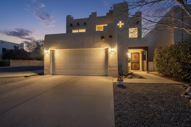 3509 Calle Floresta Court NW, Albuquerque, NM 87120
