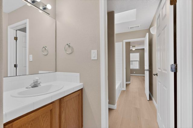 3509 Calle Floresta Court NW, Albuquerque, NM 87120