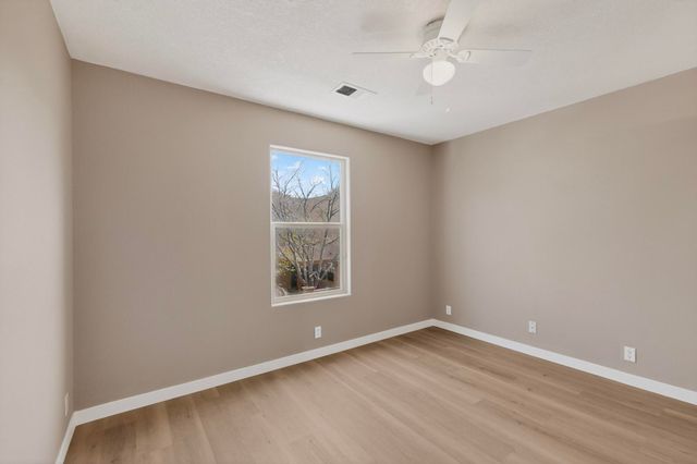 3509 Calle Floresta Court NW, Albuquerque, NM 87120