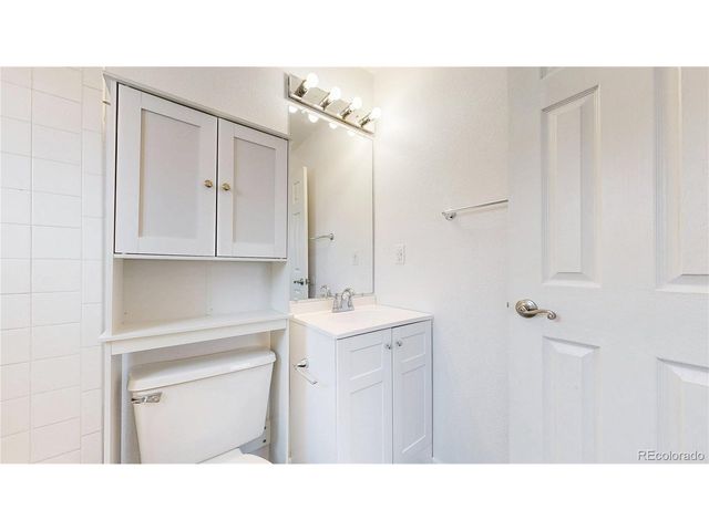 2714 Bryant Dr, Broomfield, CO 80020