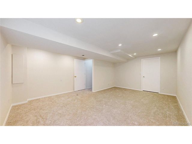 2714 Bryant Dr, Broomfield, CO 80020