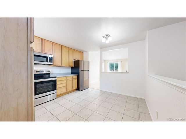 2714 Bryant Dr, Broomfield, CO 80020