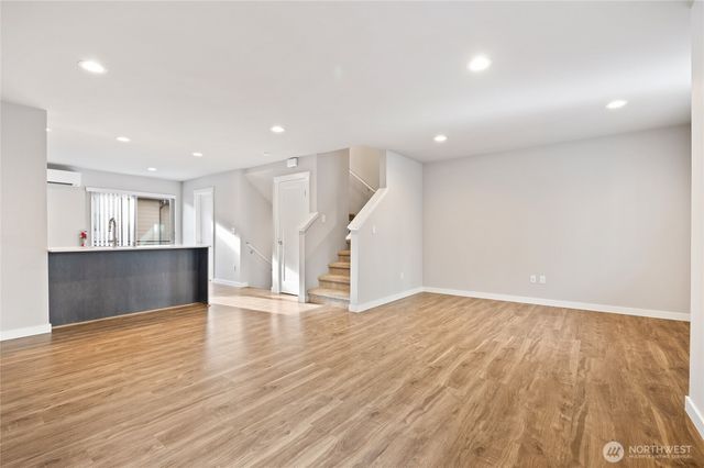 4910 S Willow Street #B, Seattle, WA 98118