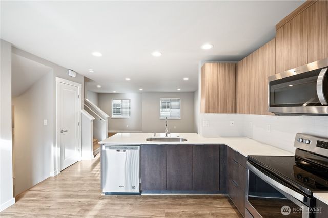 4910 S Willow Street #B, Seattle, WA 98118