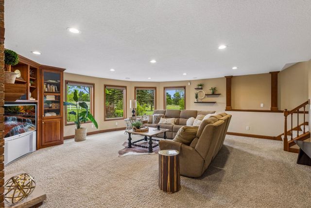 16845 Norell Avenue N, Marine On Saint Croix, MN 55047