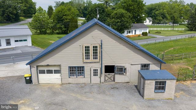 645 MOUNT VERNON RD, Gap, PA 17527