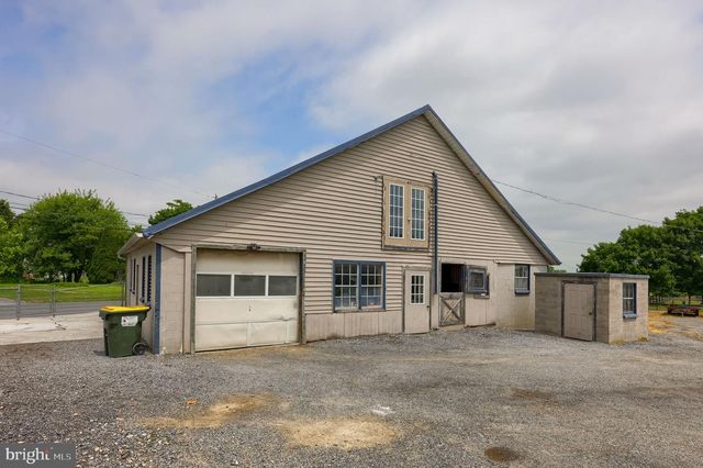 645 MOUNT VERNON RD, Gap, PA 17527
