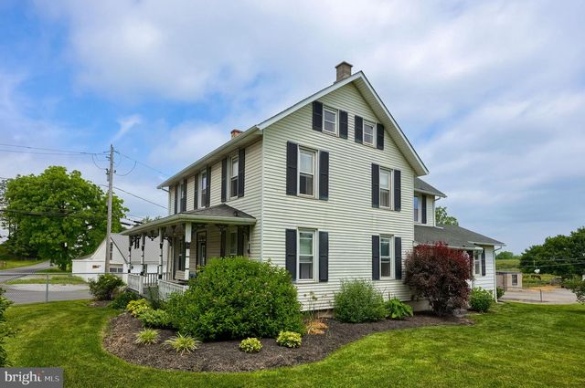 645 MOUNT VERNON RD, Gap, PA 17527