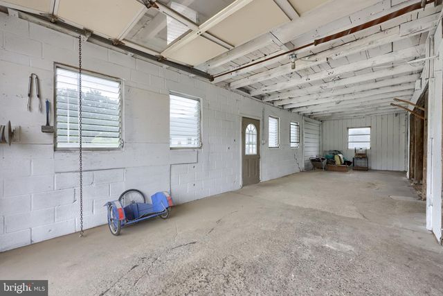 645 MOUNT VERNON RD, Gap, PA 17527