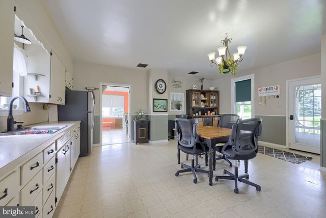 645 MOUNT VERNON RD, Gap, PA 17527