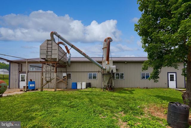 645 MOUNT VERNON RD, Gap, PA 17527