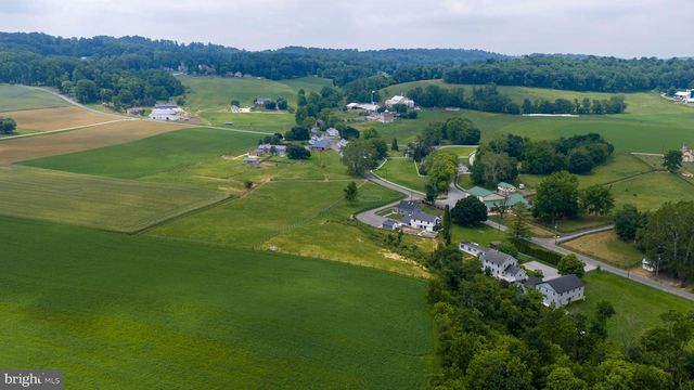 645 MOUNT VERNON RD, Gap, PA 17527