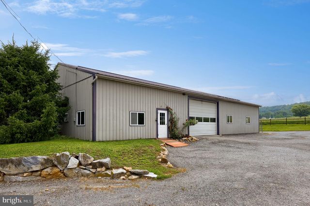645 MOUNT VERNON RD, Gap, PA 17527